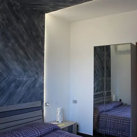 Bed & Breakfast Excellent Apartment In The Center Of Milan 3*