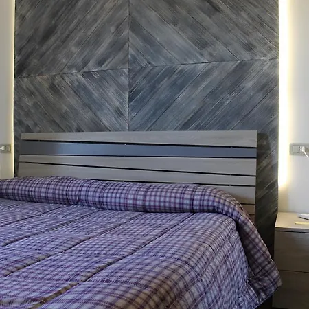 Excellent Apartment In The Center Of Milan Bed & Breakfast 3*